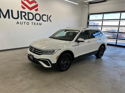2024 Volkswagen Tiguan 2.0T SE 4MOTION