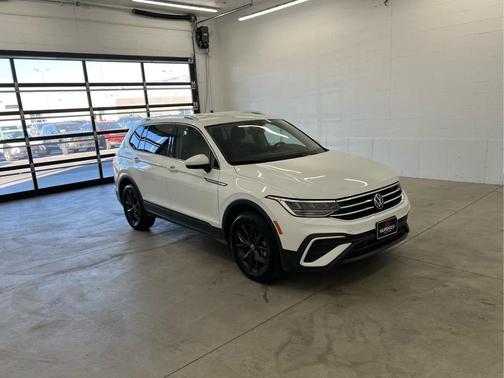 2024 Volkswagen Tiguan 2.0T SE 4MOTION