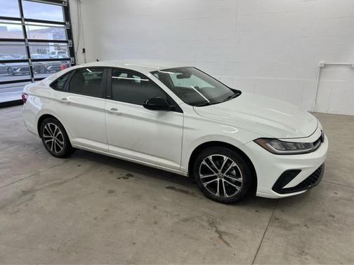 2025 Volkswagen Jetta 1.5T Sport