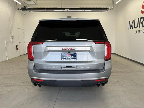 Sterling Metallic 2023 GMC Yukon XL Denali