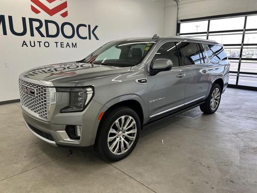 Sterling Metallic 2023 GMC Yukon XL Denali