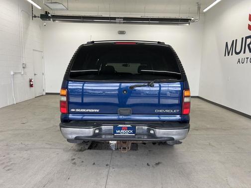 Indigo Blue Metallic 2001 Chevrolet Suburban 1500 LS