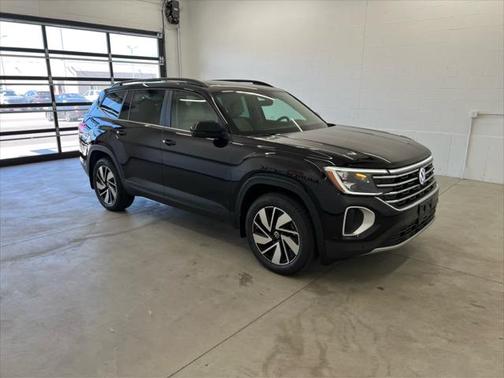 2025 Volkswagen Atlas 2.0T SE w/Technology 4MOTION