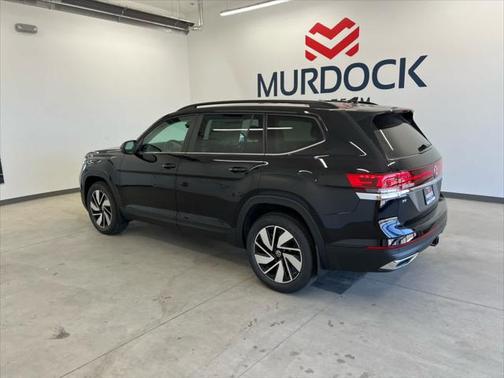 2025 Volkswagen Atlas 2.0T SE w/Technology 4MOTION