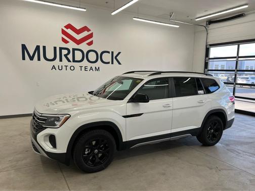 2026 Volkswagen Atlas Peak Edition