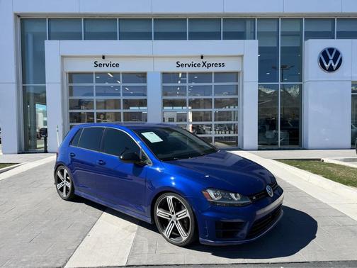 2016 Volkswagen Golf R 2.0T DSG