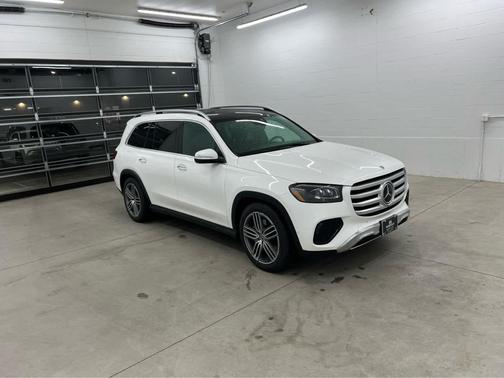 2024 Mercedes-Benz GLS 450 4MATIC
