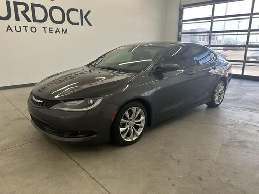 Granite Crystal Metallic Clearcoat 2015 Chrysler 200 S