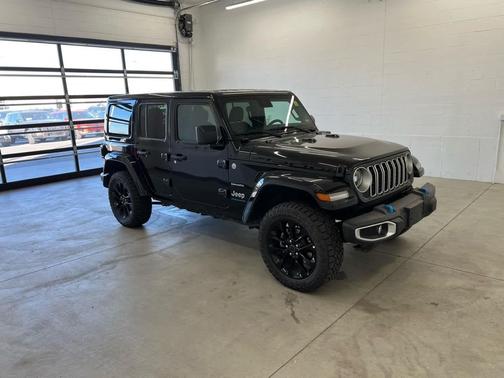 2024 Jeep Wrangler 4xe Sahara