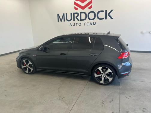 2017 Volkswagen Golf GTI 2.0T SE 4-Door