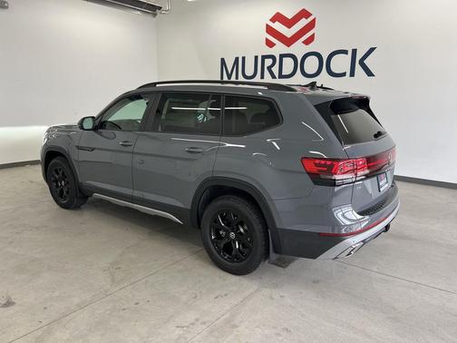 pure gray 2026 Volkswagen Atlas Peak Edition