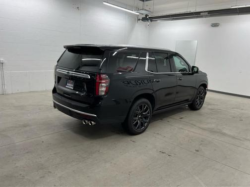 2021 Chevrolet Tahoe 4WD High Country