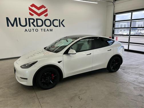 2022 Tesla Model Y Performance Dual Motor All-Wheel Drive