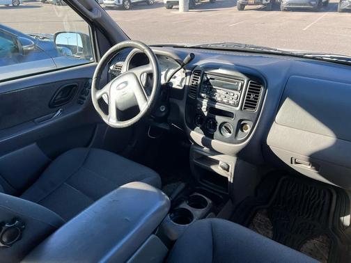 2001 Ford Escape XLT
