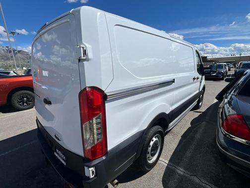 2020 Ford Transit-250 Base