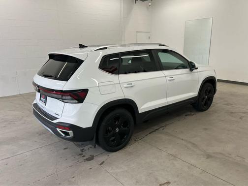 Pure White 2026 Volkswagen Taos SEL