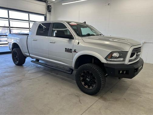 2018 RAM 2500 Laramie Mega Cab 4x4 6'4' Box