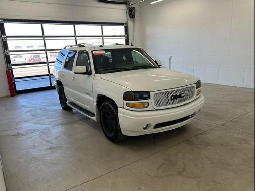 2005 GMC Yukon Denali