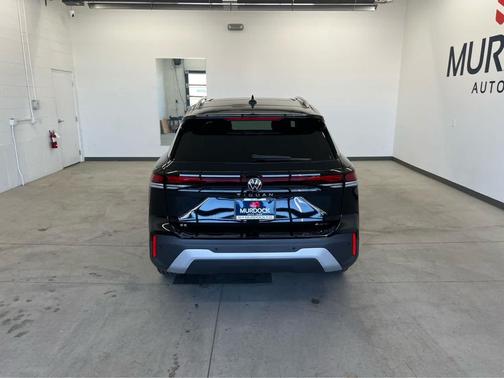 2025 Volkswagen Tiguan 2.0T SE 4MOTION