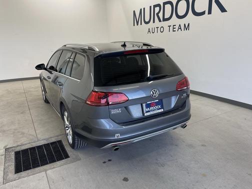 2017 Volkswagen Golf Alltrack TSI SEL