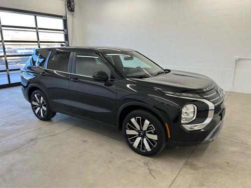 2025 Mitsubishi Outlander SE 2.5 S-AWC