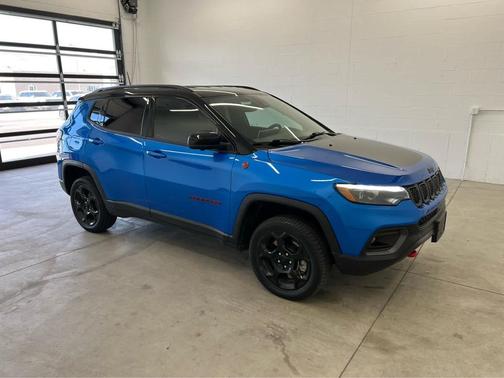 2023 Jeep Compass Trailhawk