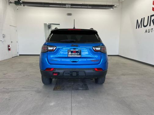 2023 Jeep Compass Trailhawk