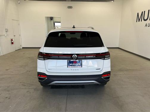 2025 Volkswagen Taos 1.5T SEL