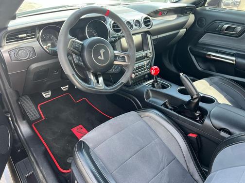 2020 Ford Shelby GT350 Base
