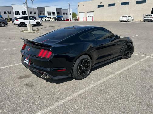 2020 Ford Shelby GT350 Base