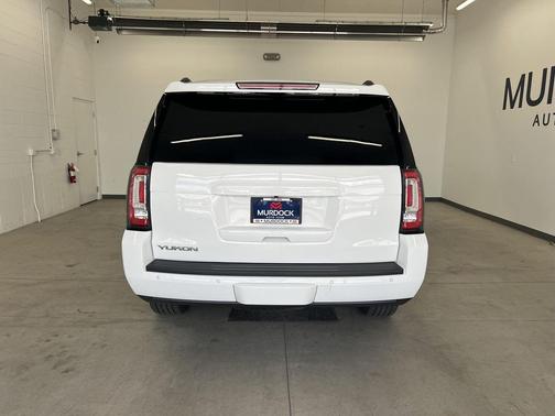 Summit White 2016 GMC Yukon SLT