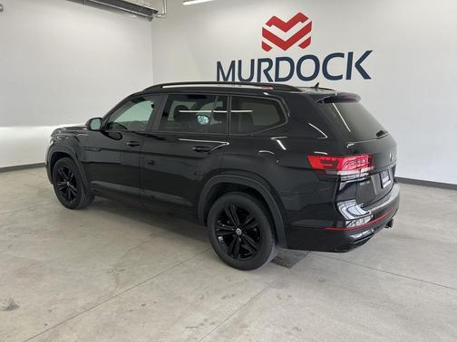 Deep Black Pearl 2023 Volkswagen Atlas 3.6L SEL