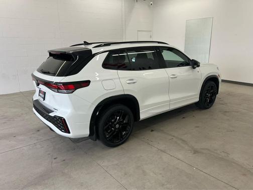 opal white pearl 2026 Volkswagen Tiguan 2.0T SE R-Line Black 4MOTION