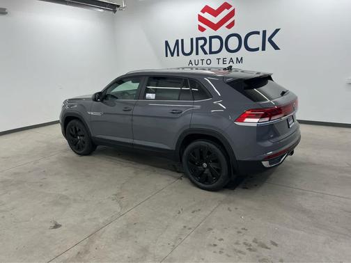 2026 Volkswagen Atlas Cross Sport 2.0T SE w/Technology 4MOTION