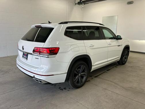 2021 Volkswagen Atlas 3.6L SE w/Technology