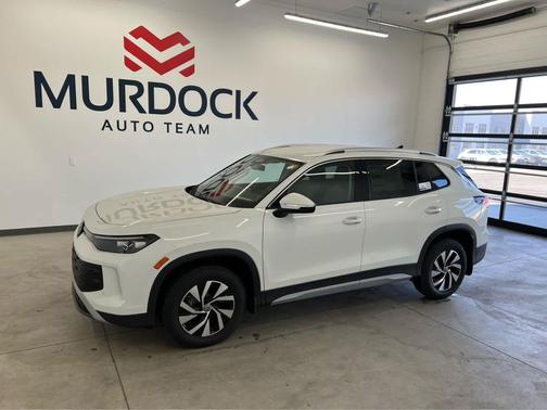 pure white 2026 Volkswagen Tiguan 2.0T S