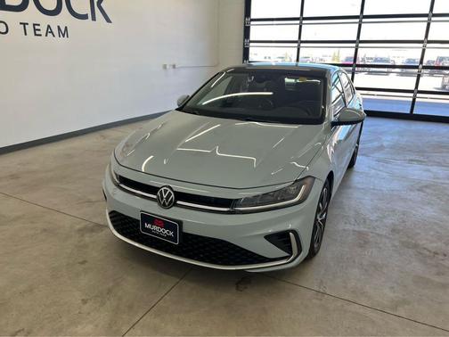 Monument Gray 2025 Volkswagen Jetta 1.5T SE