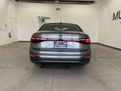Platinum Gray Metallic 2026 Volkswagen Jetta 1.4T S