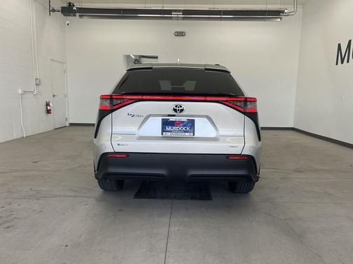 Elemental Silver Metallic 2025 Toyota bZ4X XLE