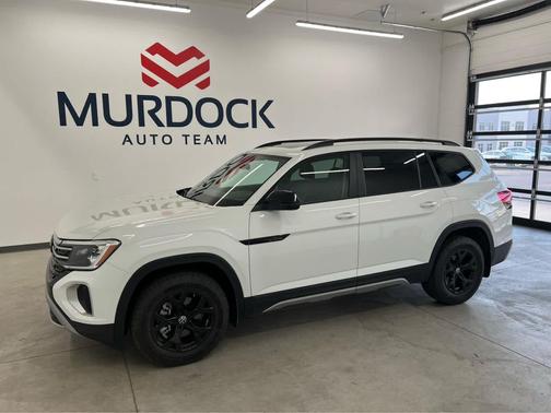 2024 Volkswagen Atlas 2.0T SE w/Technology 4MOTION