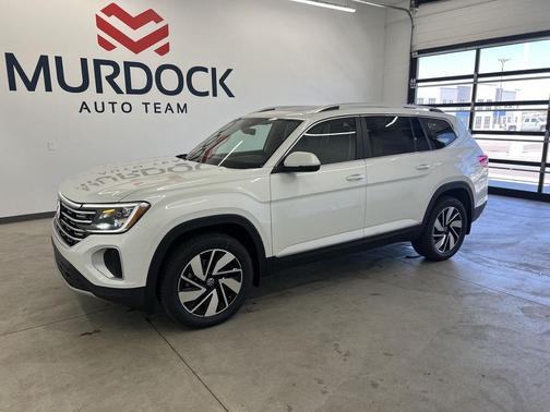 opal white pearl 2026 Volkswagen Atlas 2.0T SEL