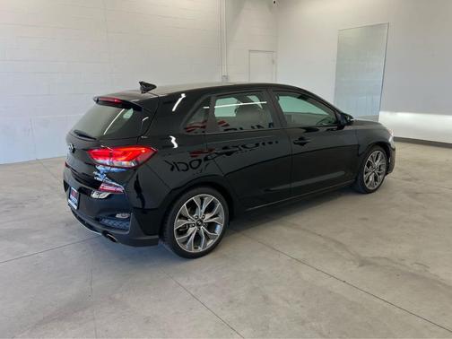 Black Noir Pearl 2020 Hyundai Elantra GT Base