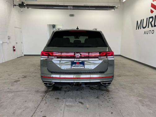 2026 Volkswagen Atlas 2.0T SEL Premium R-Line 4MOTION
