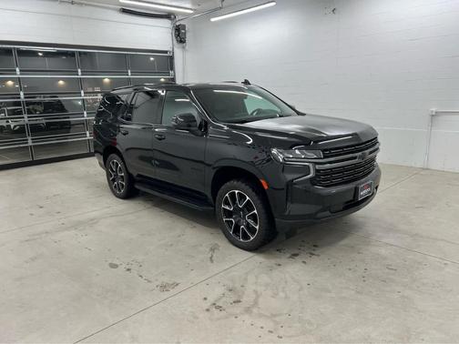 2022 Chevrolet Tahoe 4WD RST