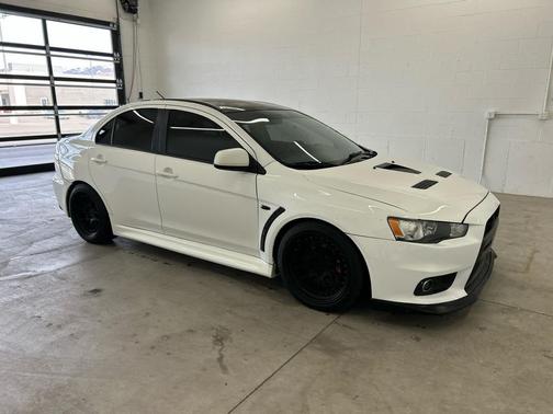 2013 Mitsubishi Lancer Evolution MR