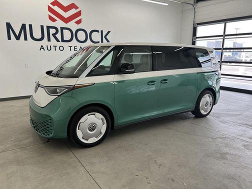 Candy White 2025 Volkswagen ID. Buzz 1st Edition with 4MOTION