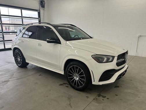White 2020 Mercedes-Benz GLE 350 4MATIC