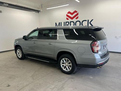 2024 Chevrolet Suburban Premier