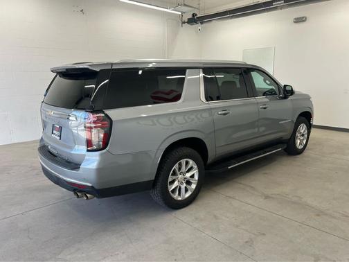 2024 Chevrolet Suburban Premier