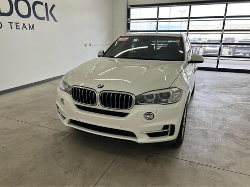 WHITE 2017 BMW X5 eDrive xDrive40e
